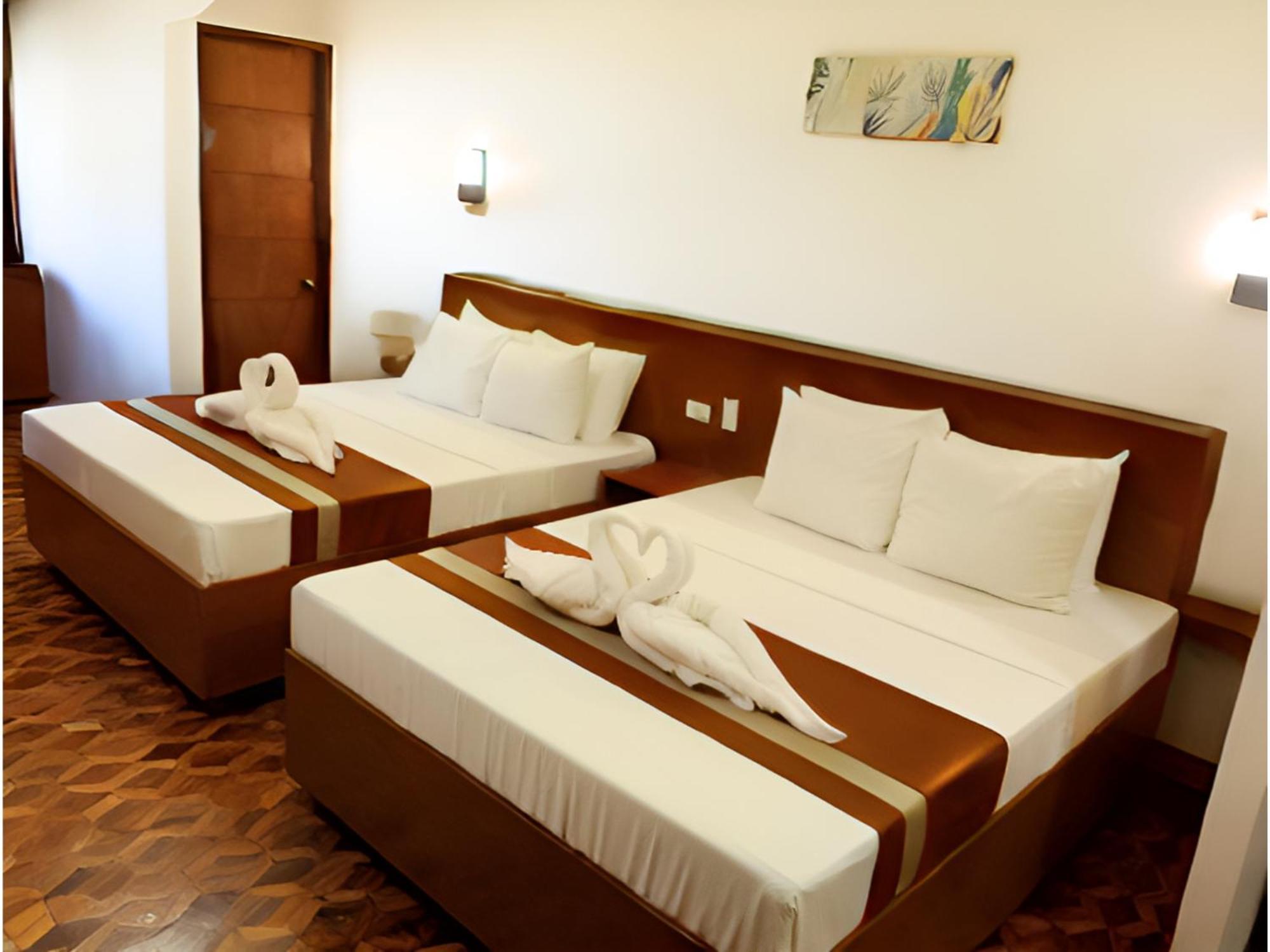 Dy Heritage Suites Vigan Exteriör bild