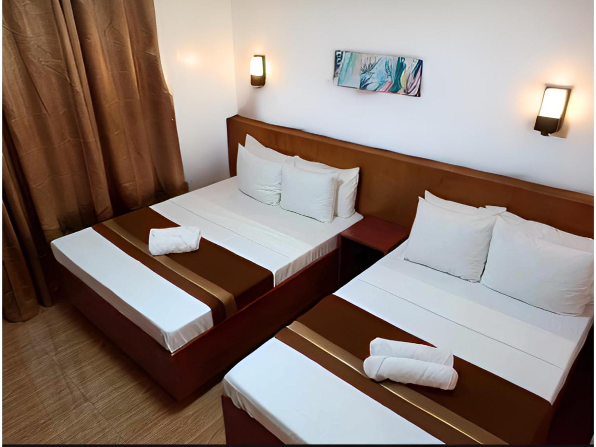 Dy Heritage Suites Vigan Exteriör bild