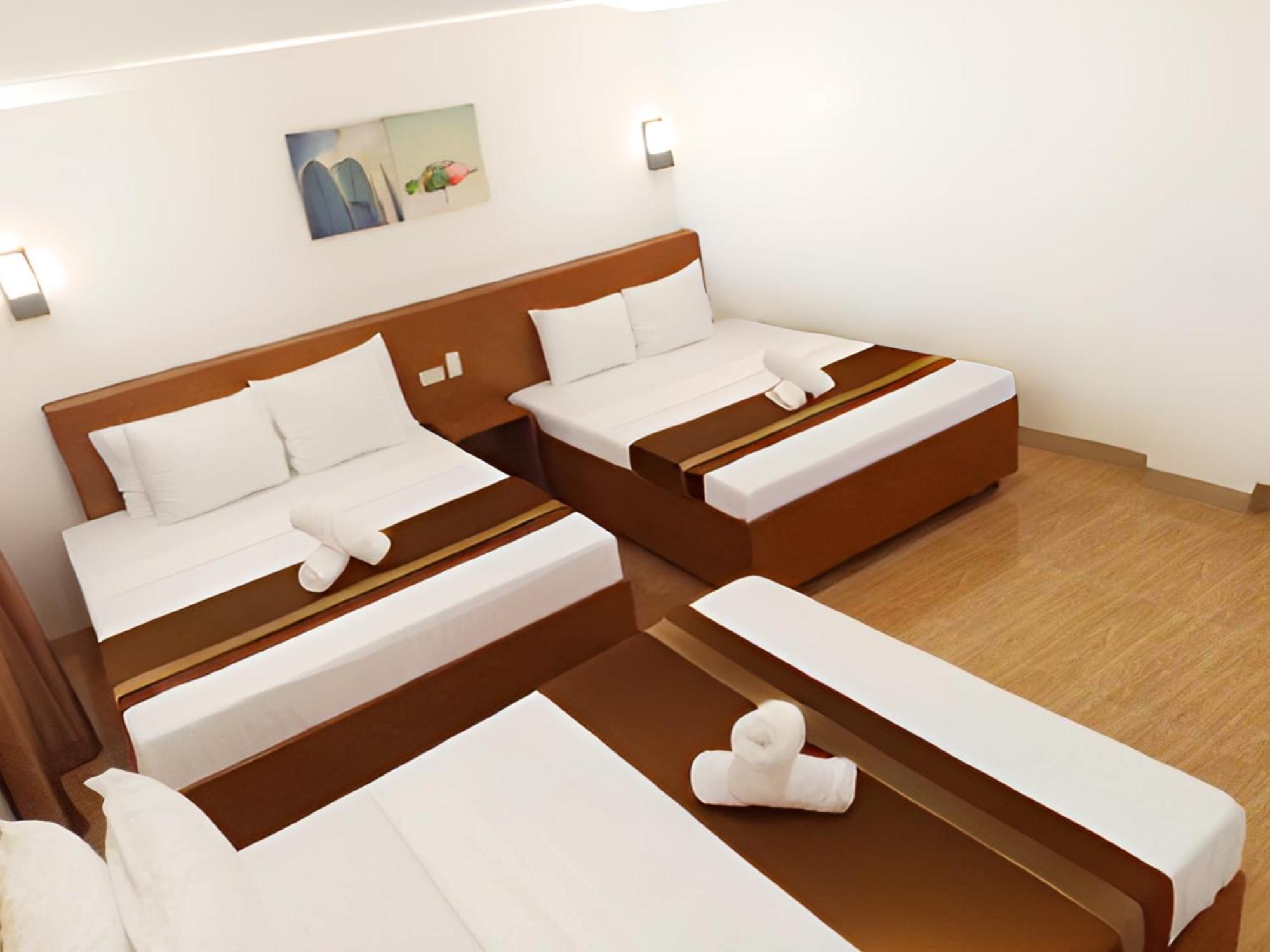 Dy Heritage Suites Vigan Exteriör bild