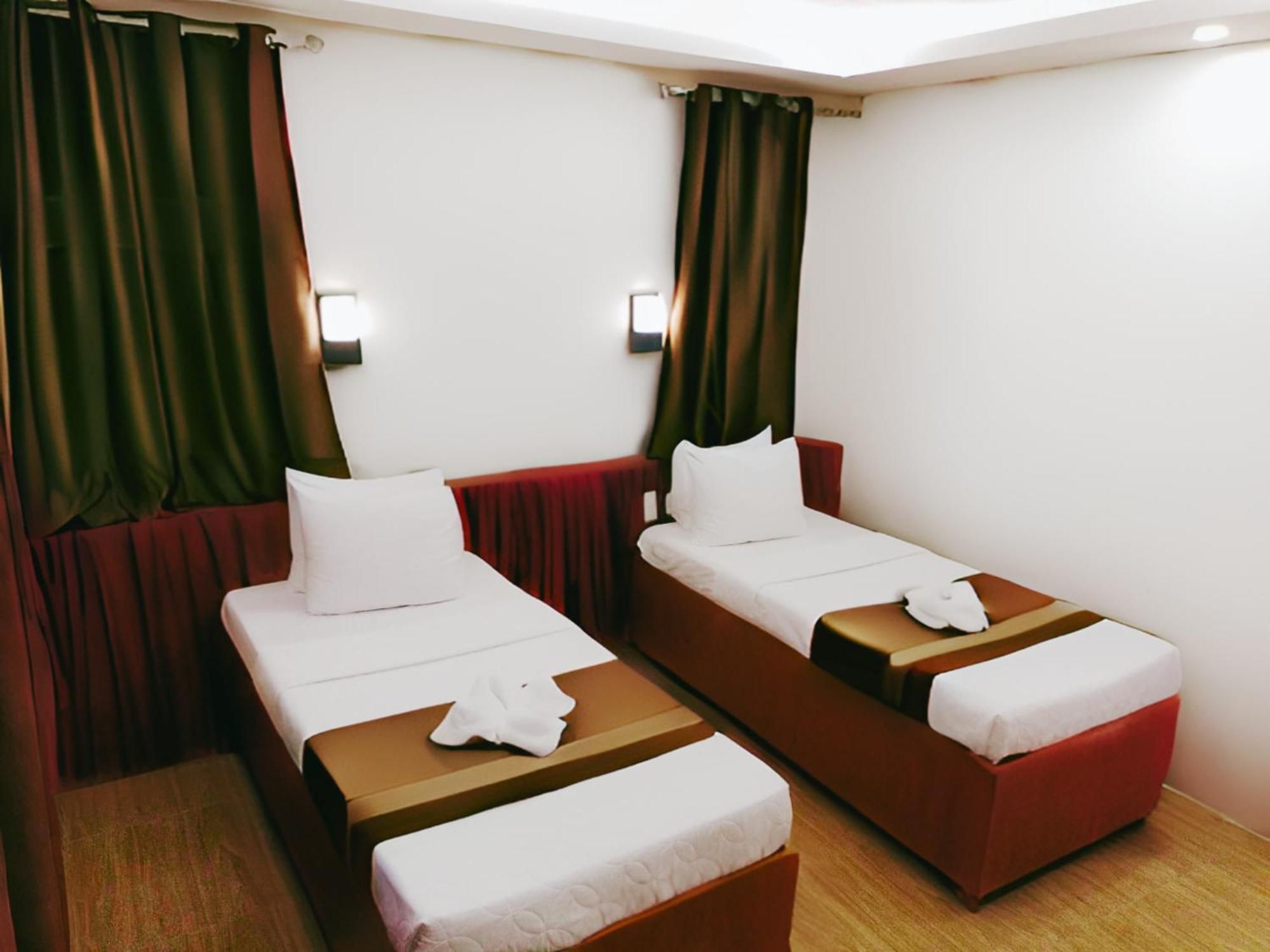 Dy Heritage Suites Vigan Exteriör bild