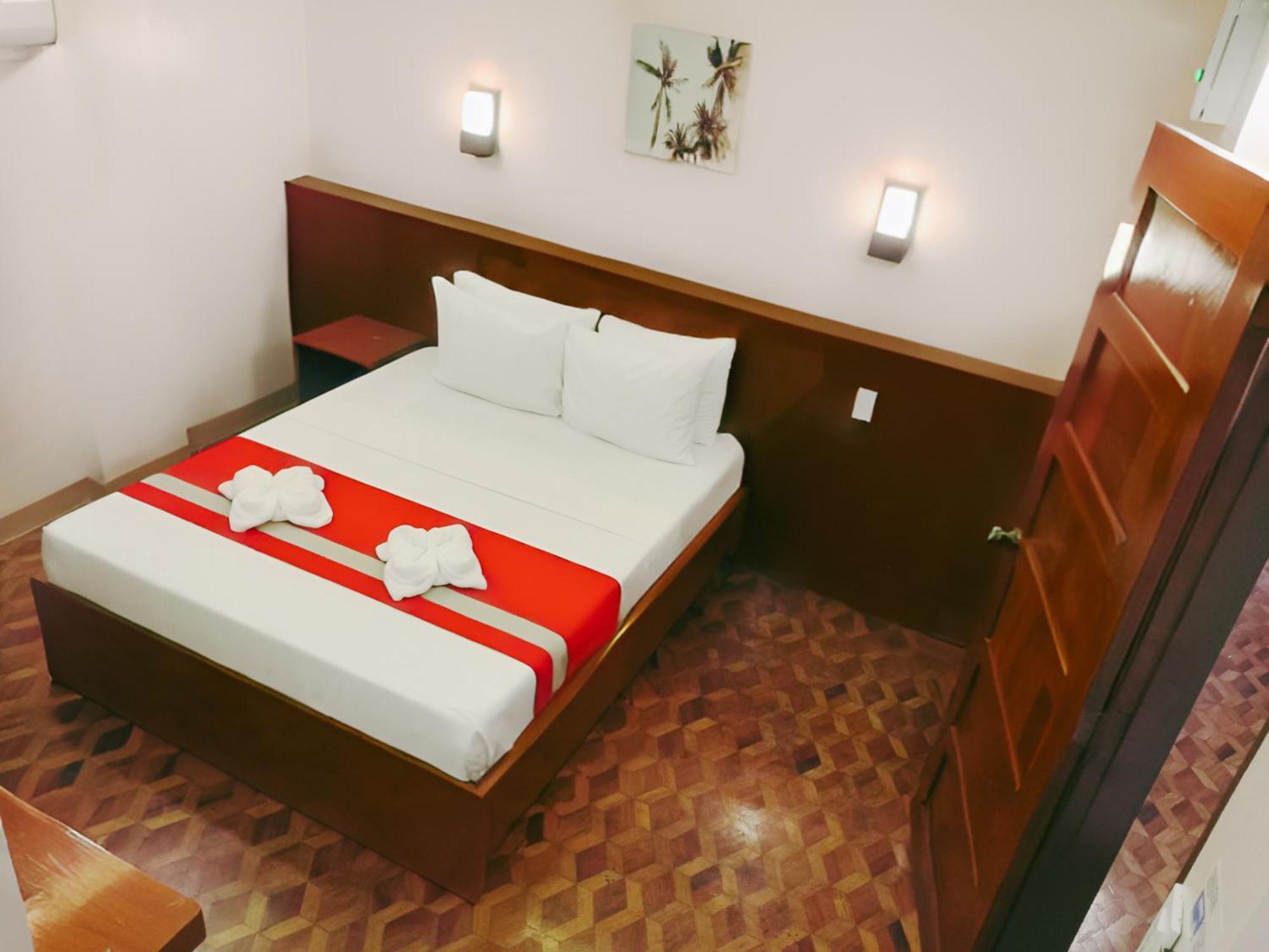 Dy Heritage Suites Vigan Exteriör bild